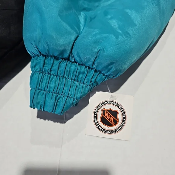 Vintage San Jose Sharks 90s Full Zip Bomber Jacket Large Puffer Hockey Blue NWT - Picture 5 of 7